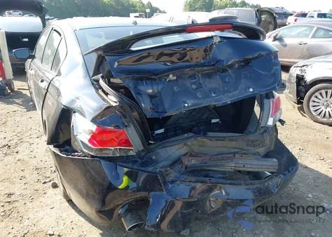 2010 Honda Accord 3.5 Ex-L from USA, damaged, VIN 1HGCP3F89AA017187